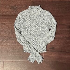 Windsor Green and White Textured Crop Top